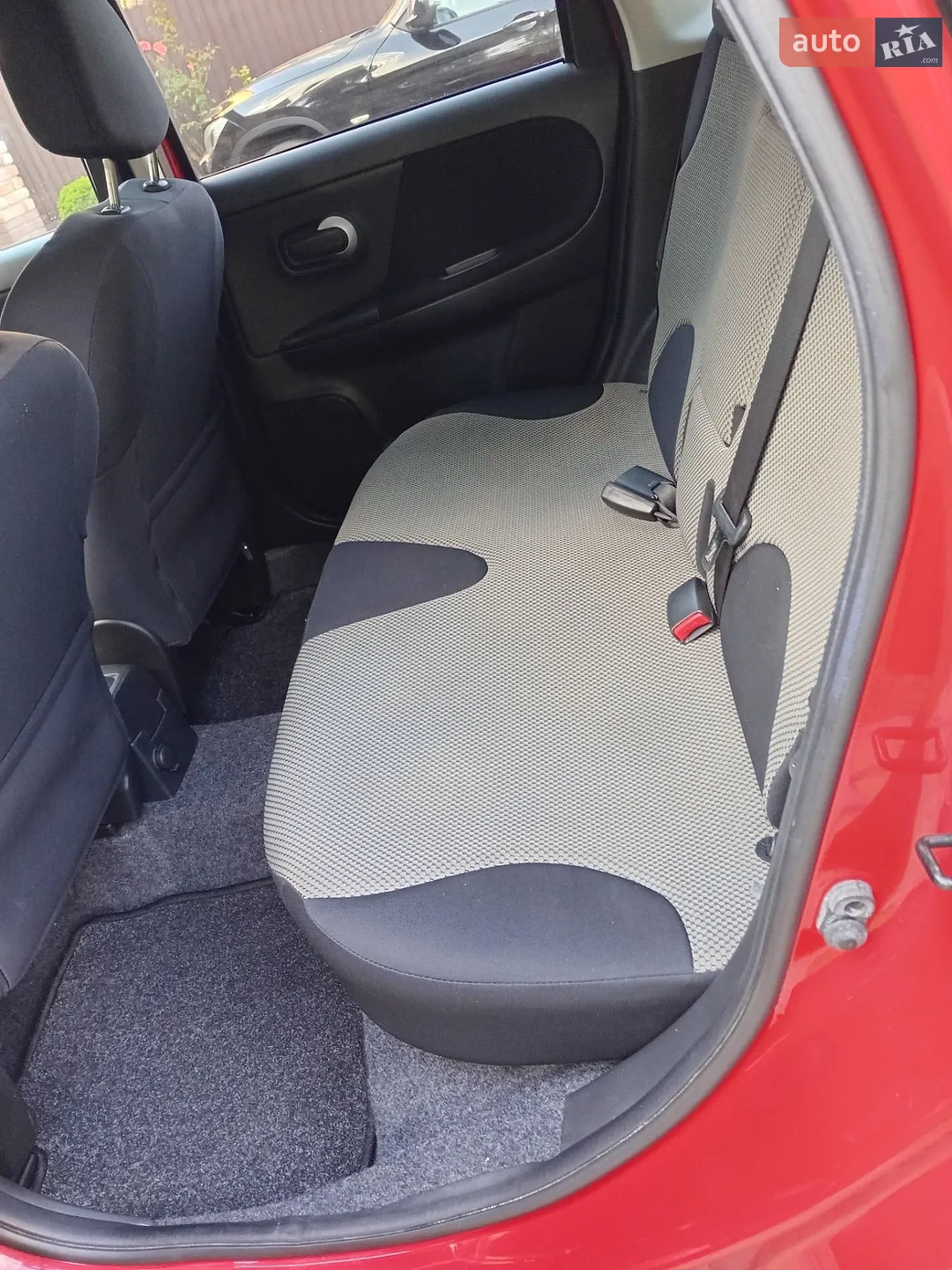 2011 Nissan Note - мініатюра 21