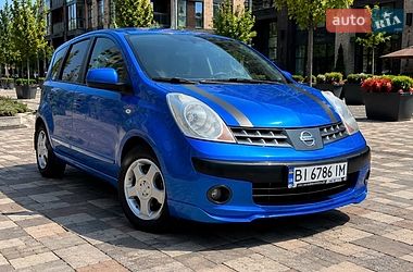 Хэтчбек Nissan Note 2006 в Решетиловке