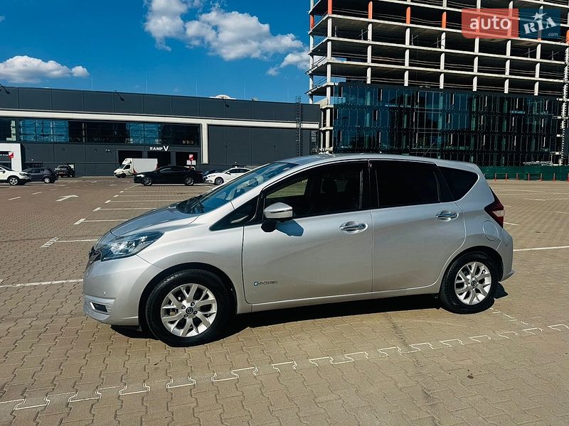 Хетчбек Nissan Note 2019 в Києві фото 3 Хетчбек Nissan Note 2019 в Києві