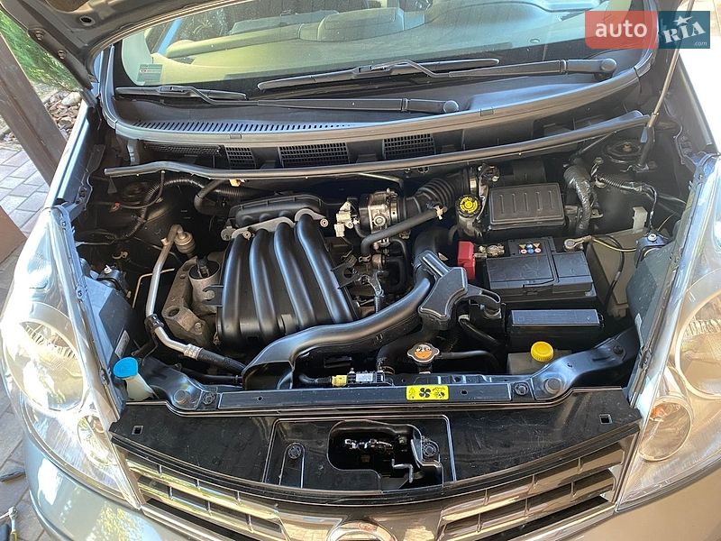 Хэтчбек Nissan Note 2012 в Виннице