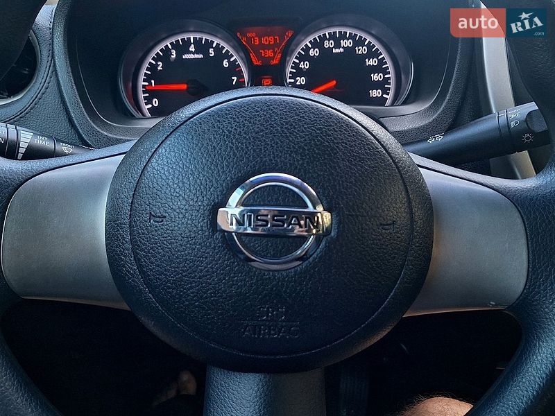 Хетчбек Nissan Note 2012 в Одесі