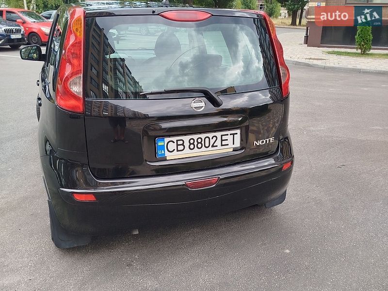 Хетчбек Nissan Note 2008 в Чернігові