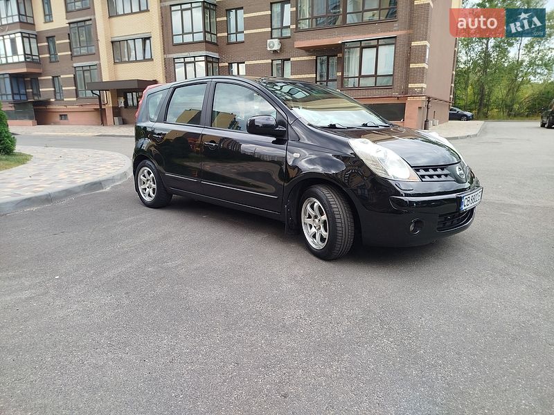 Хетчбек Nissan Note 2008 в Чернігові
