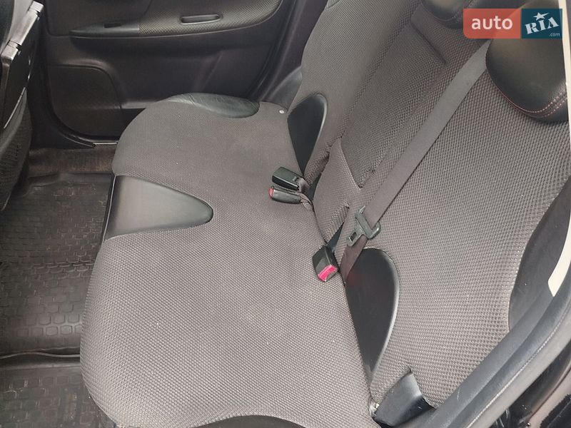Хетчбек Nissan Note 2008 в Чернігові