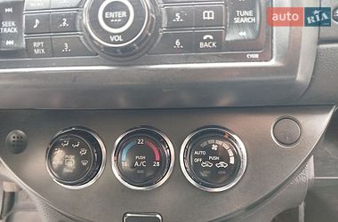 Хетчбек Nissan Note 2008 в Чернігові