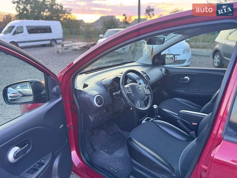 Хэтчбек Nissan Note 2012 в Звенигородке фото 20 Хэтчбек Nissan Note 2012 в Звенигородке