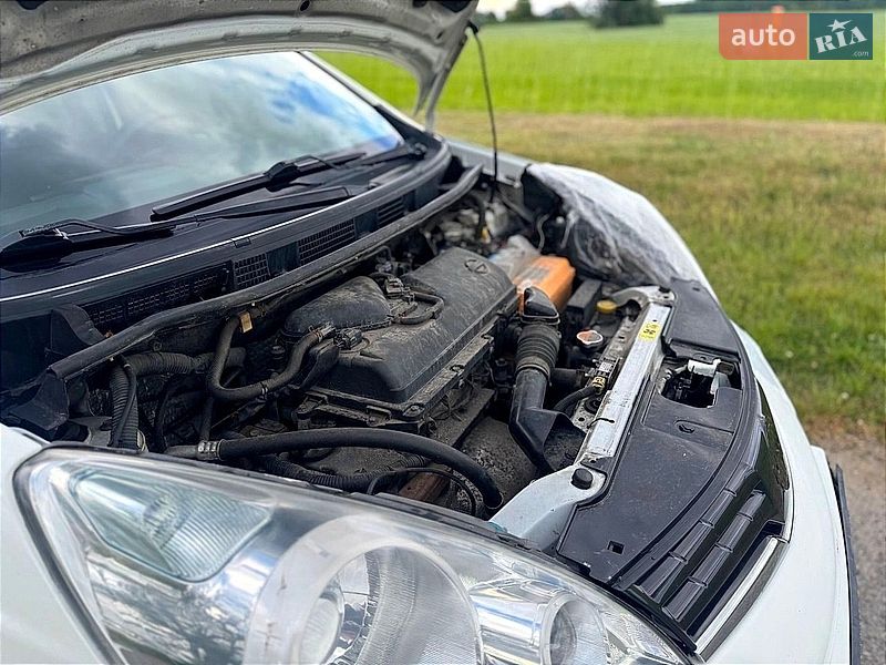 Хэтчбек Nissan Note 2012 в Киеве