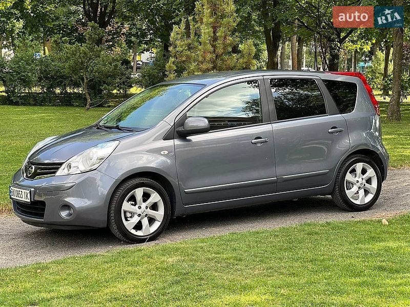 Хэтчбек Nissan Note 2010 в Хмельницком