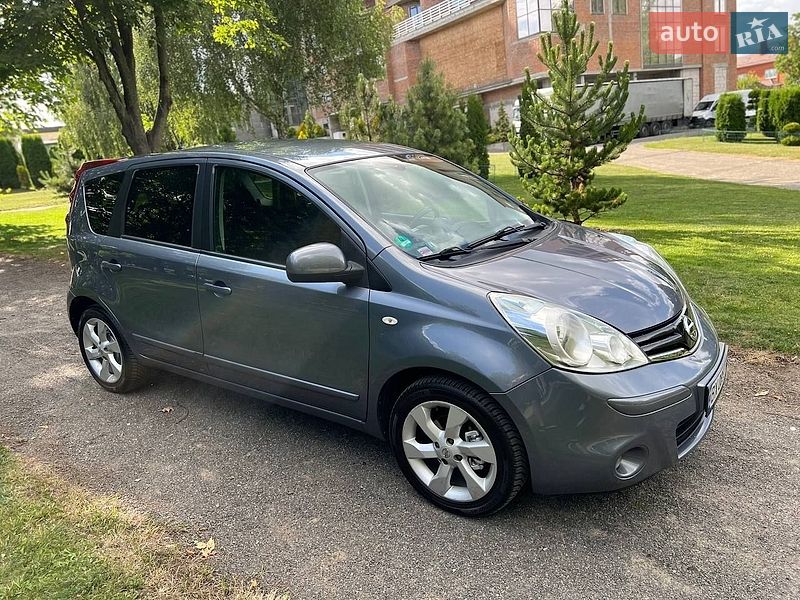 Хэтчбек Nissan Note 2010 в Хмельницком
