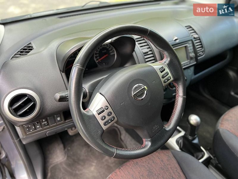Хэтчбек Nissan Note 2010 в Хмельницком