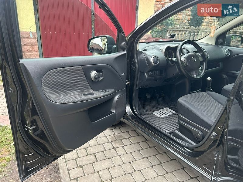 Хетчбек Nissan Note 2006 в Жовкві