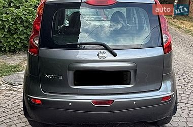 Хэтчбек Nissan Note 2012 в Ужгороде