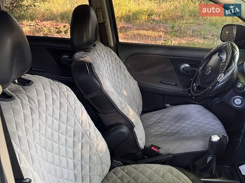 Хэтчбек Nissan Note 2006 в Черновцах