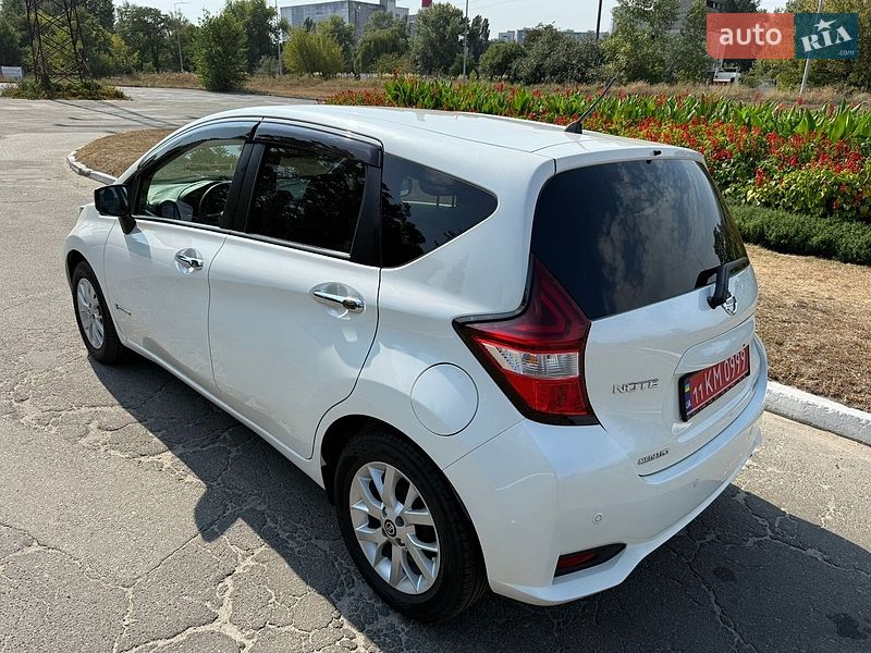 Хэтчбек Nissan Note 2018 в Киеве фото 9 Хэтчбек Nissan Note 2018 в Киеве