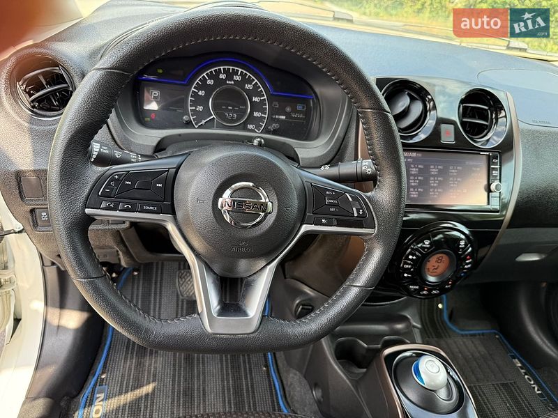 Хэтчбек Nissan Note 2018 в Киеве фото 21 Хэтчбек Nissan Note 2018 в Киеве