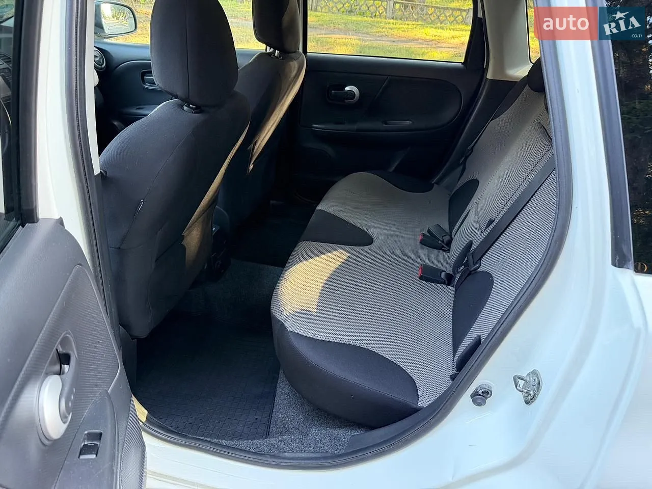 2011 Nissan Note - мініатюра 23