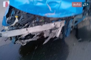 Хэтчбек Nissan Note 2006 в Херсоне