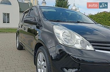 Хэтчбек Nissan Note 2010 в Львове