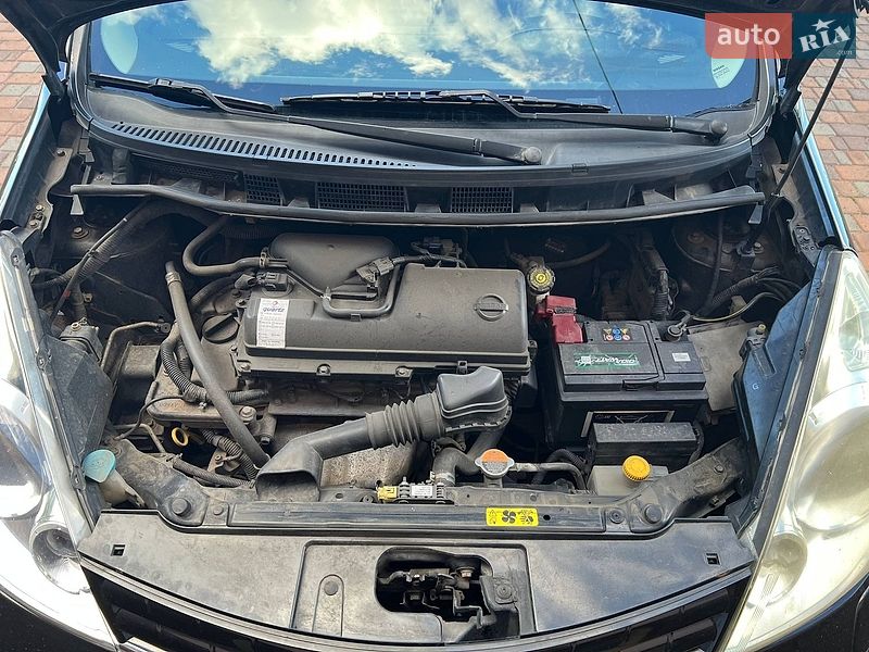 Хэтчбек Nissan Note 2011 в Фастове