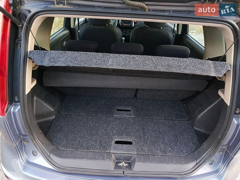 Хэтчбек Nissan Note 2008 в Днепре