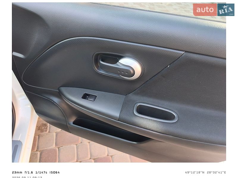 Хетчбек Nissan Note 2011 в Вінниці