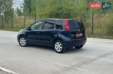 Хэтчбек Nissan Note 2007 в Коростене