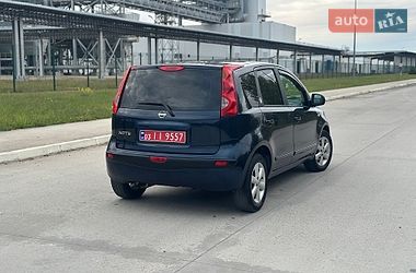 Хэтчбек Nissan Note 2007 в Коростене