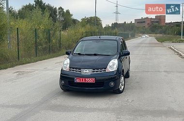Хэтчбек Nissan Note 2007 в Коростене