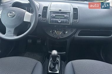 Хэтчбек Nissan Note 2007 в Коростене