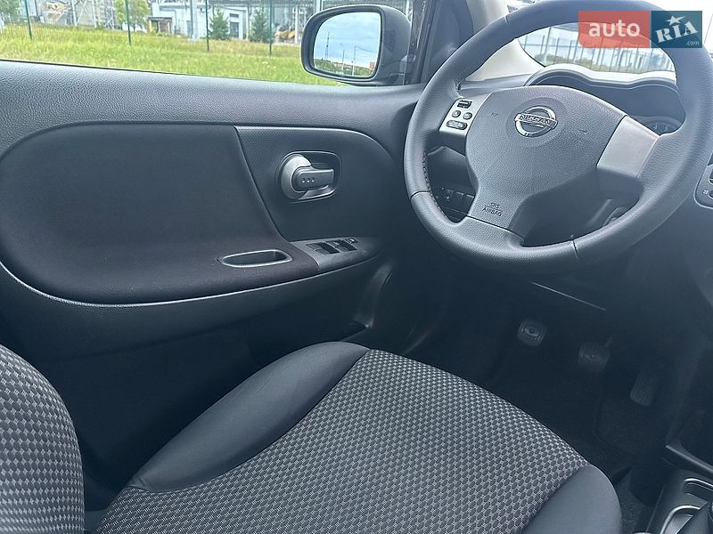 Хэтчбек Nissan Note 2007 в Коростене