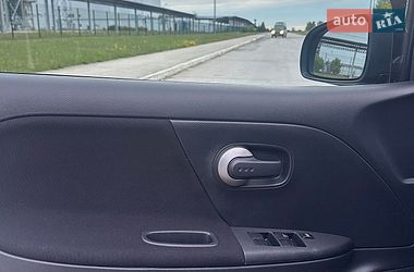 Хэтчбек Nissan Note 2007 в Коростене
