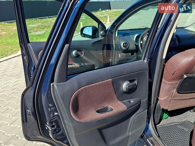 Хетчбек Nissan Note 2008 в Кагарлику фото 21 Хетчбек Nissan Note 2008 в Кагарлику