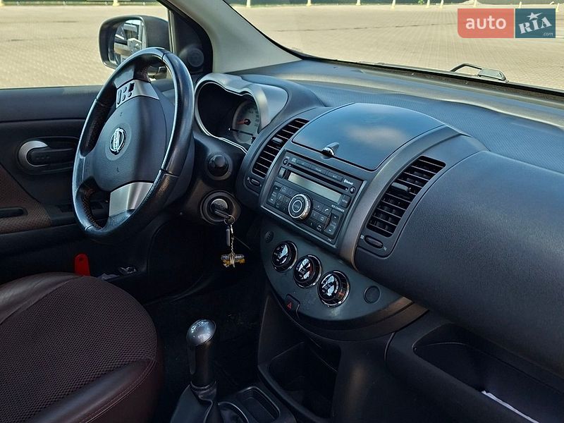 Хетчбек Nissan Note 2008 в Кагарлику фото 52 Хетчбек Nissan Note 2008 в Кагарлику