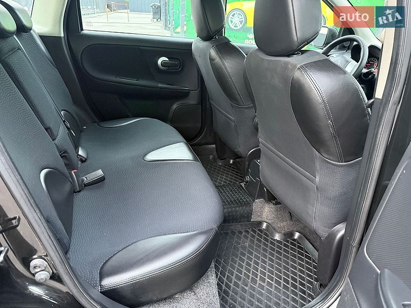 Хэтчбек Nissan Note 2012 в Днепре
