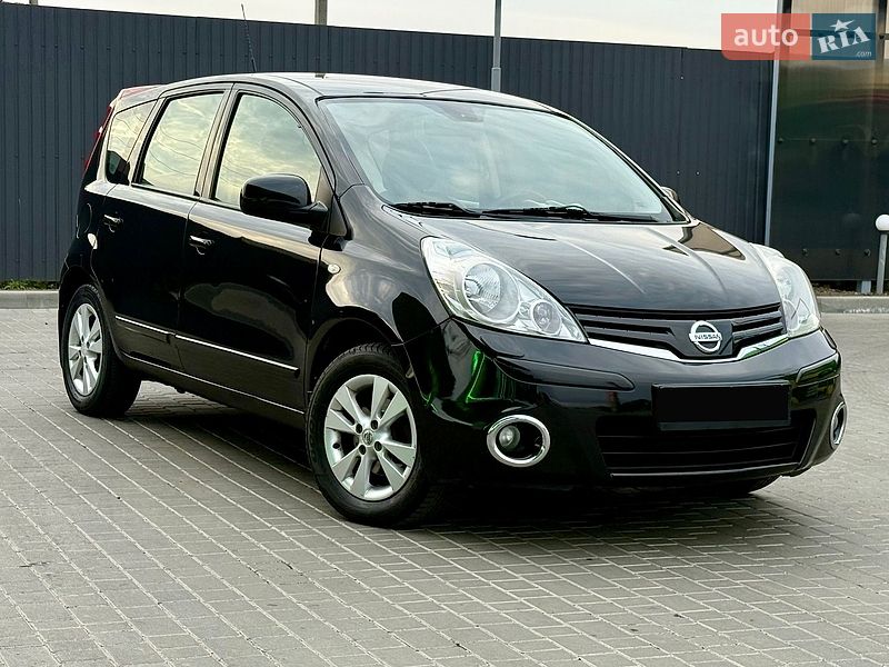 Хэтчбек Nissan Note 2012 в Днепре