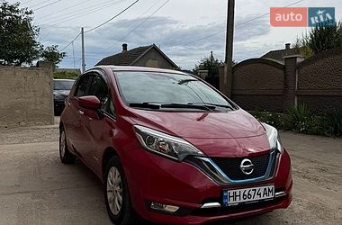 Хетчбек Nissan Note 2017 в Білгороді-Дністровському