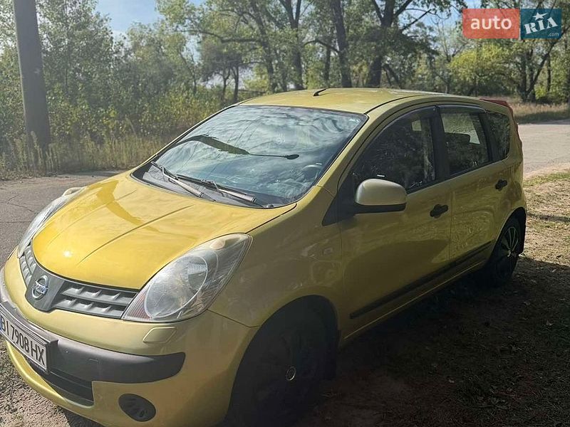 Хетчбек Nissan Note 2007 в Кременчуці