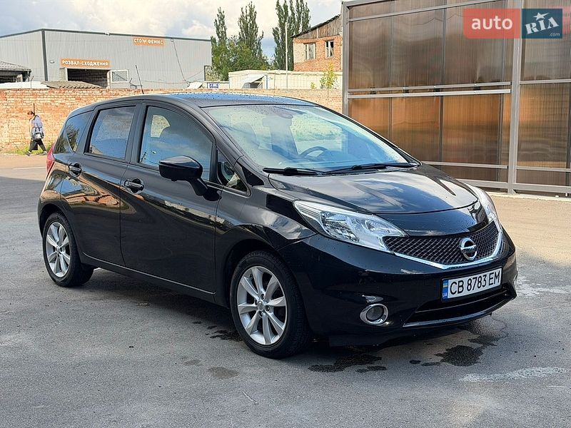 Хэтчбек Nissan Note 2015 в Чернигове