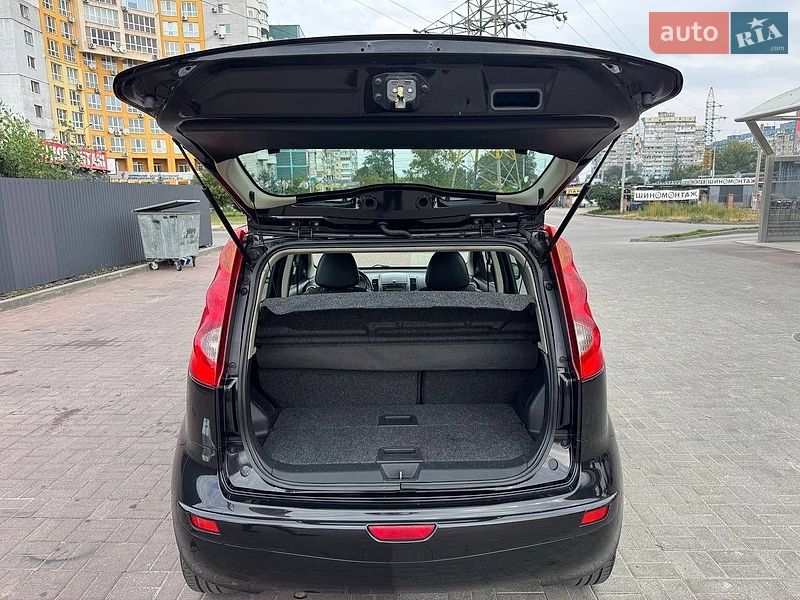 Хэтчбек Nissan Note 2008 в Днепре
