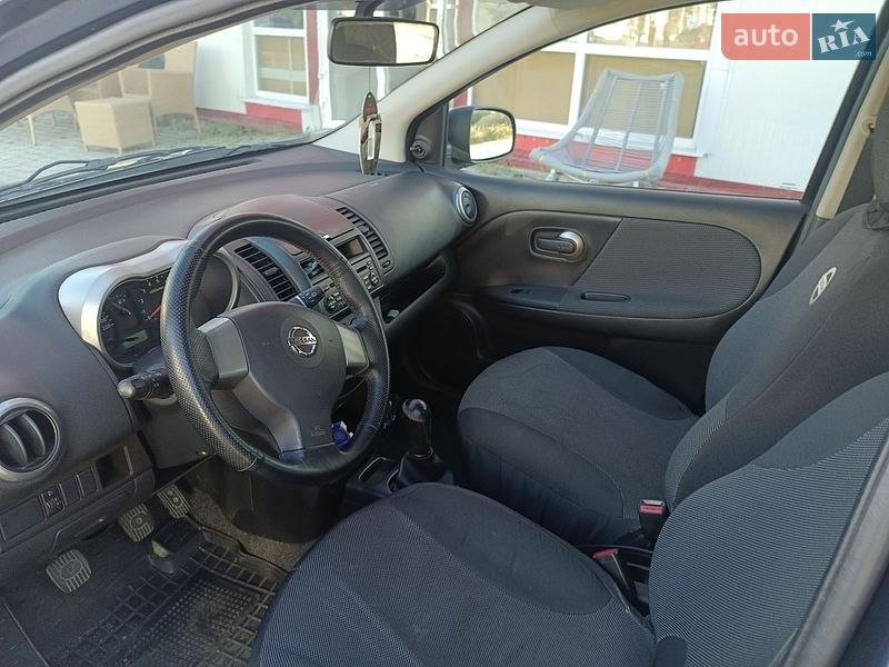 Хэтчбек Nissan Note 2008 в Дрогобыче