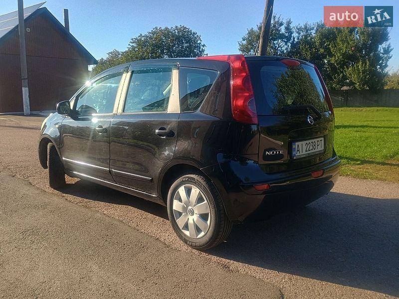 Хэтчбек Nissan Note 2008 в Прилуках