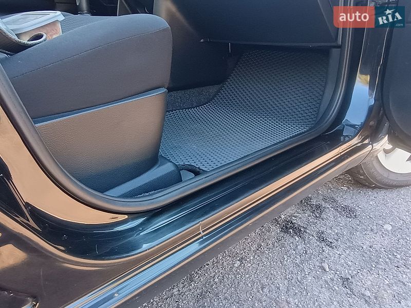 Хэтчбек Nissan Note 2008 в Прилуках