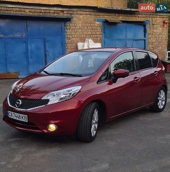 Хэтчбек Nissan Note 2013 в Киеве