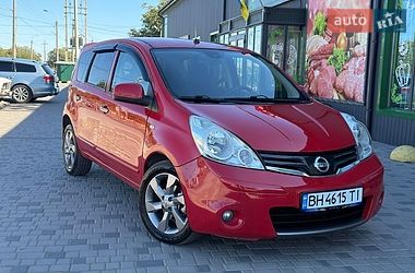Хэтчбек Nissan Note 2011 в Одессе
