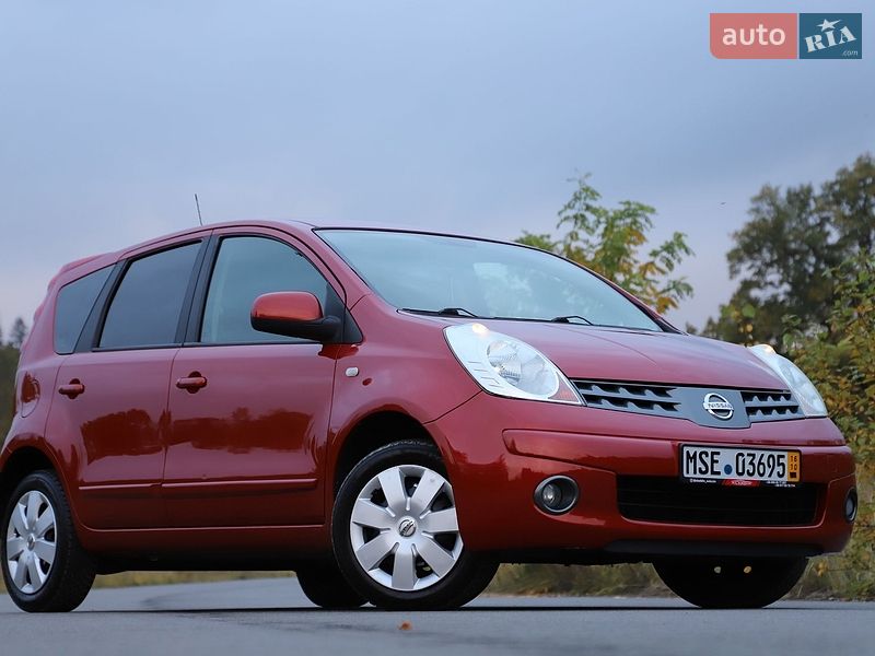 Хетчбек Nissan Note 2008 в Трускавці