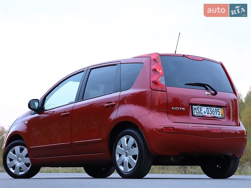 Хетчбек Nissan Note 2008 в Трускавці