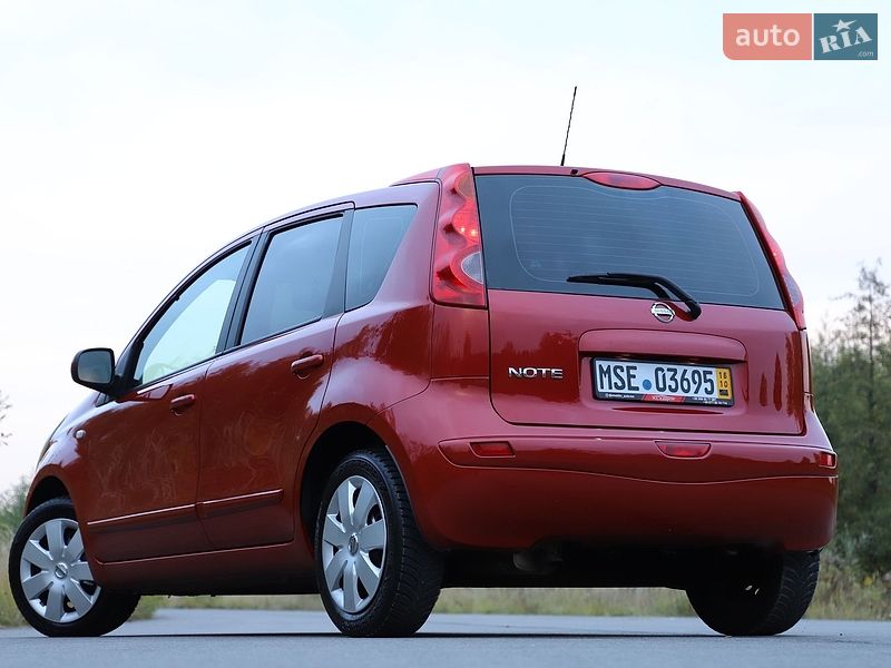 Хетчбек Nissan Note 2008 в Трускавці