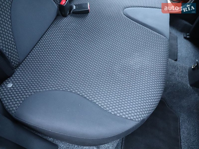 Хетчбек Nissan Note 2008 в Трускавці