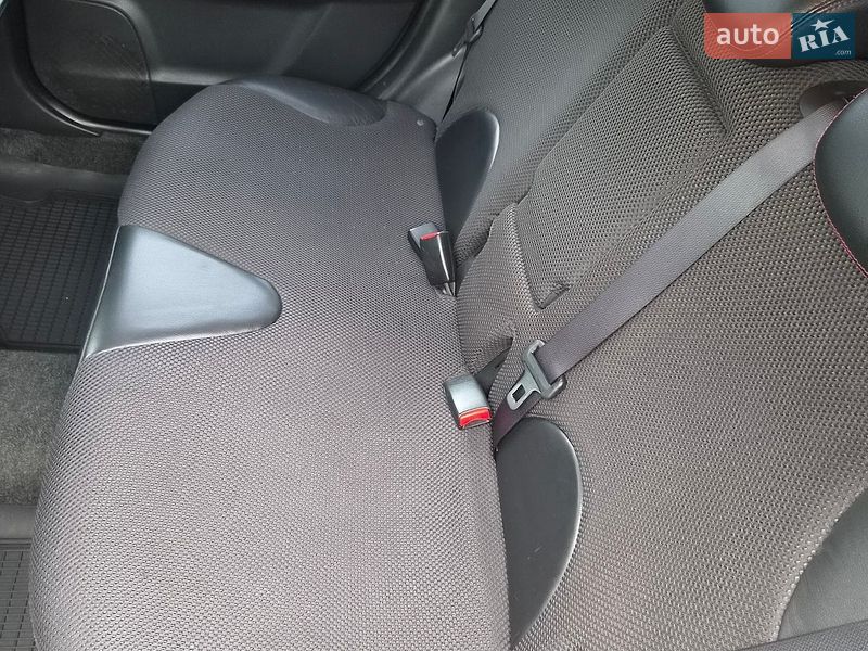 Хэтчбек Nissan Note 2007 в Днепре