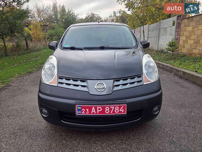 Хетчбек Nissan Note 2006 в Кам'янському